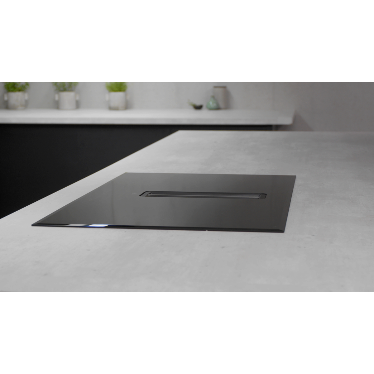 AEG - Plīts virsma ar nosūcēju - CCE84779FB